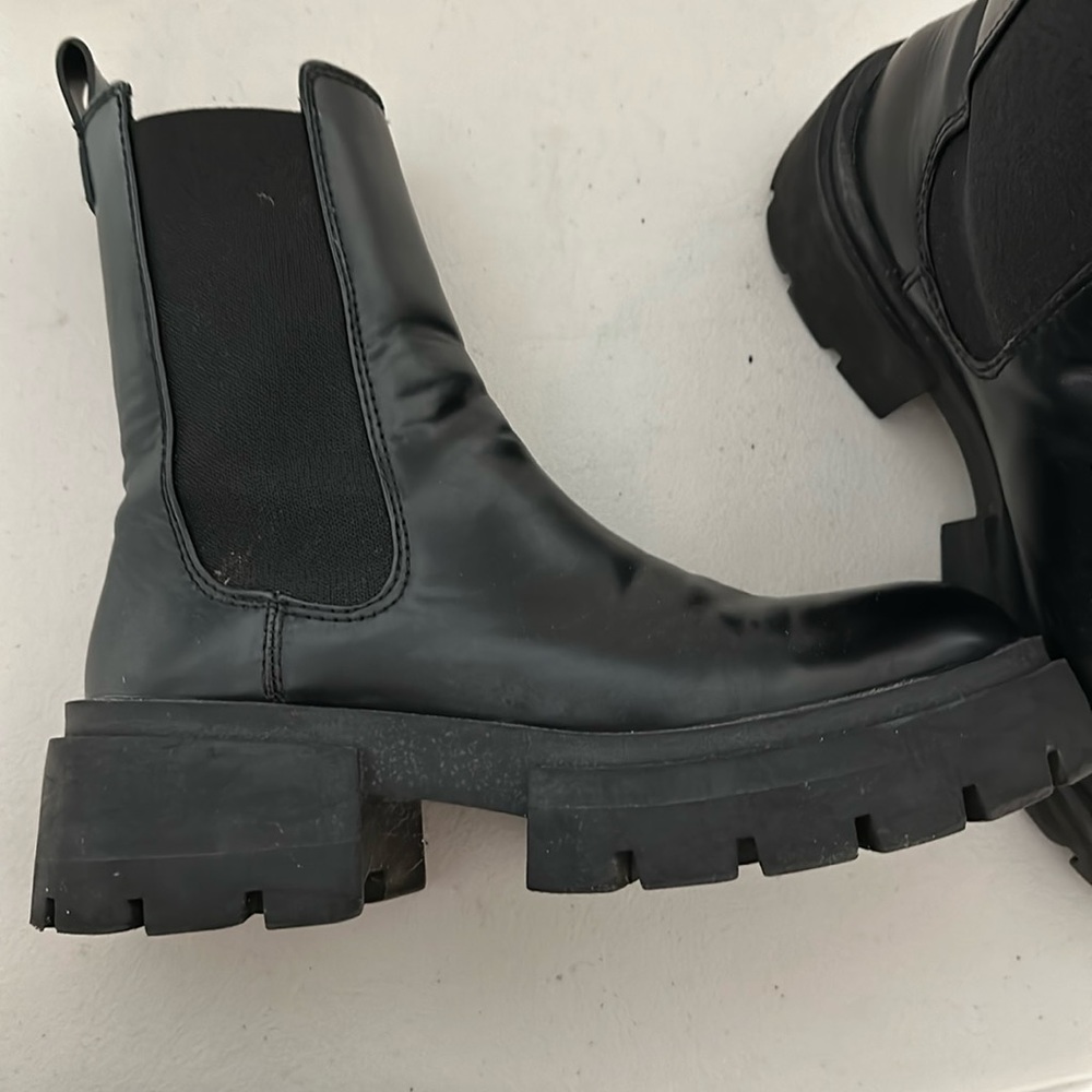 Black boots